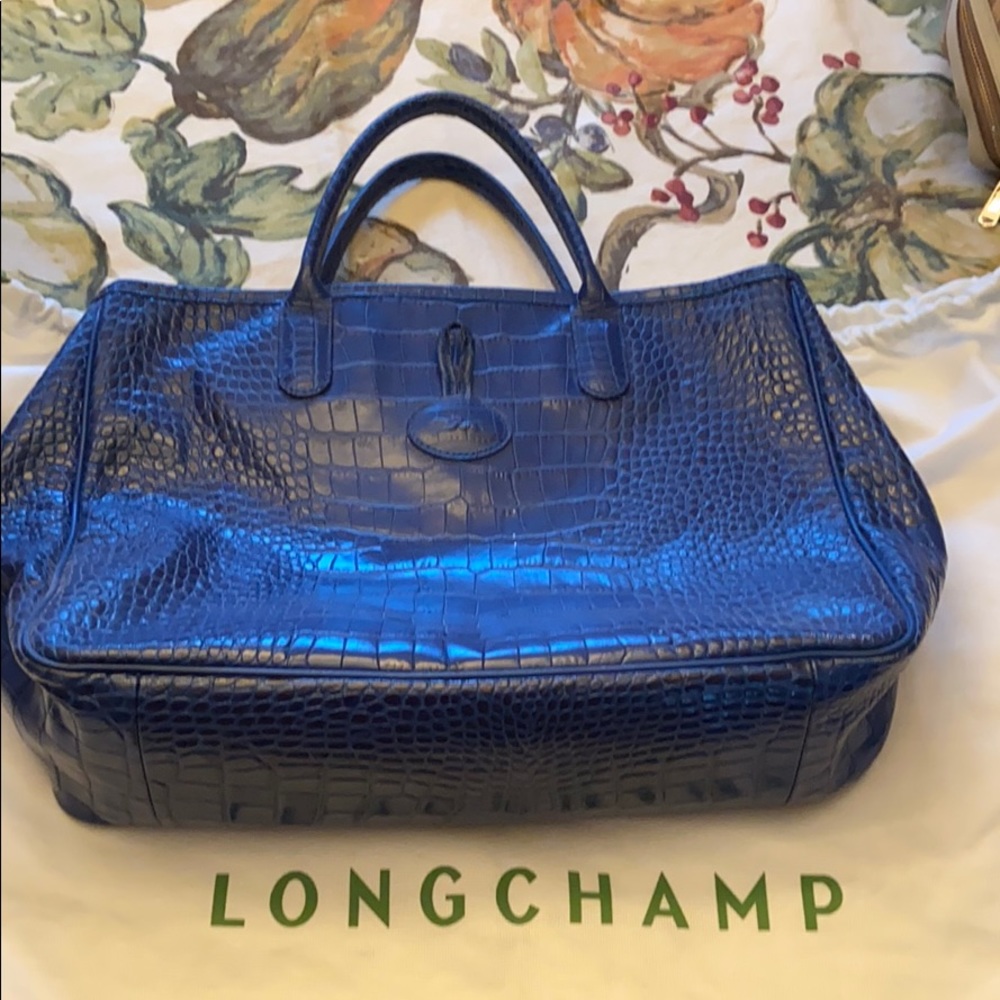 Shop it shoulder bag. Longchamp.